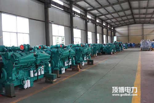 柴油發(fā)電機組要配備哪些設備,標準配置有哪些？