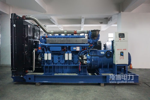柴油發(fā)電機組油底殼的機油中為什么有柴油？