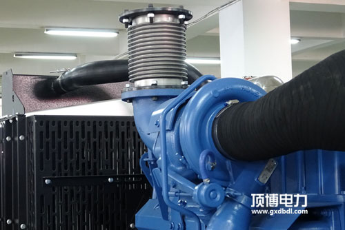 發(fā)電機組柴油機這樣保養(yǎng)，使用壽命想不長都難！